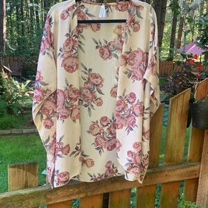Live 4 Truth Floral Kimono - Pink and Cream